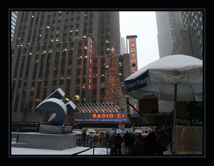 ny2004_radioCity.jpg